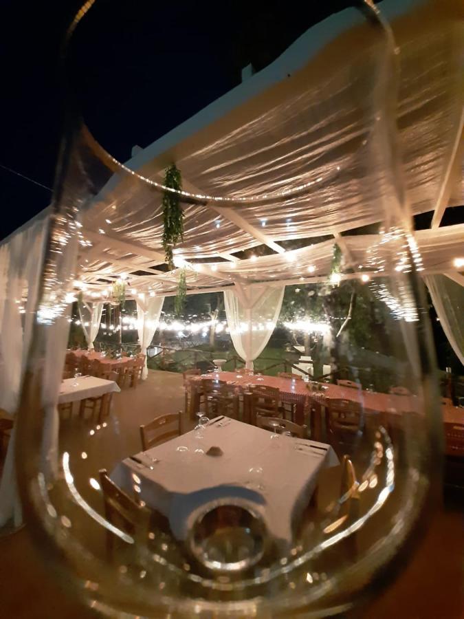Donna Rosita Hotel San Felice a Cancello Eksteriør billede