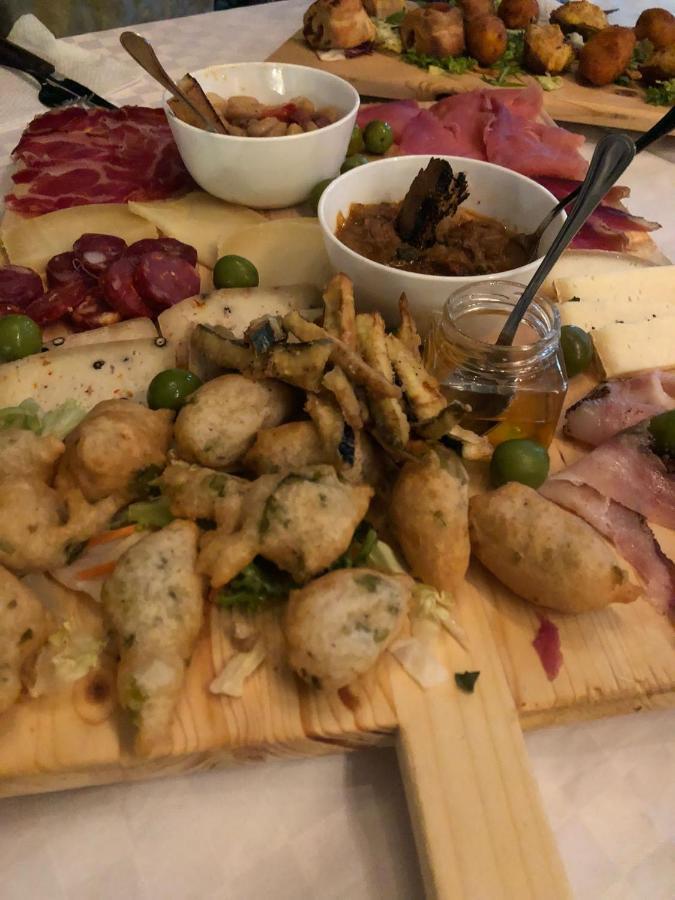 Donna Rosita Hotel San Felice a Cancello Eksteriør billede